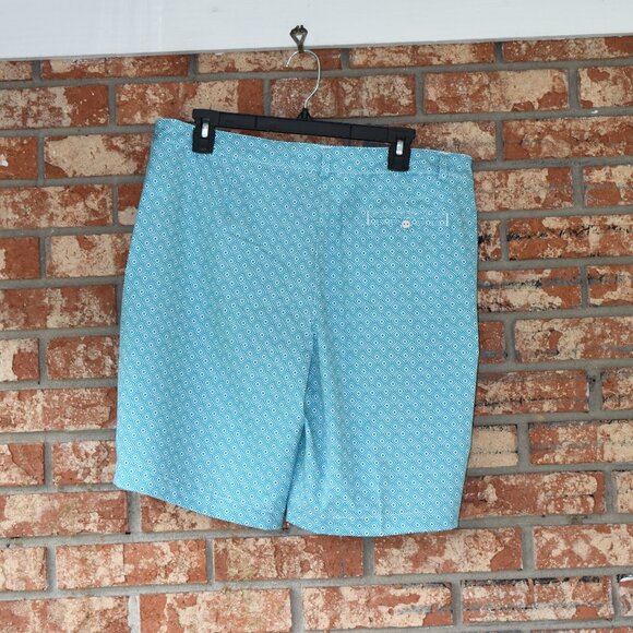 Lady Hagen Golf Shorts - Picture 2 of 3